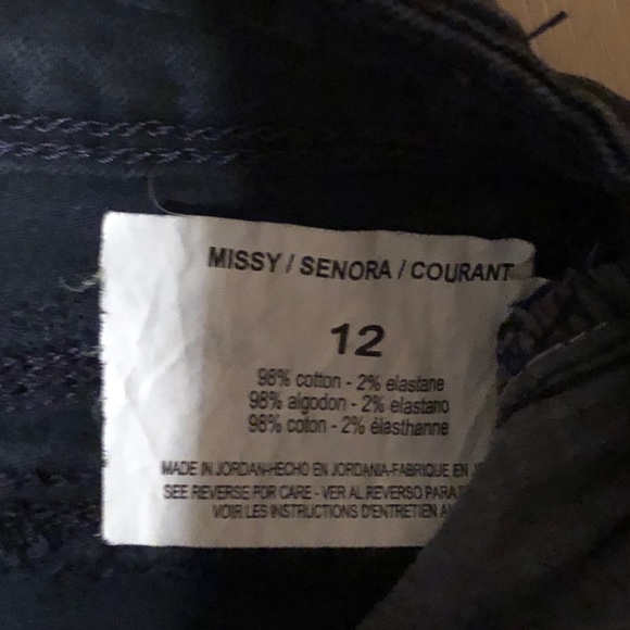 Bandolino Navy Ombré Jeans - Picture 5 of 5